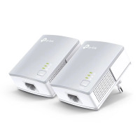 Комплект адаптеров Powerline TP-LINK TL-PA4010PKIT 2PK AV600 со встроенной розеткой Комплект адаптеров Powerline TP-LINK TL-PA4010PKIT 2PK AV600 со встроенной розеткой