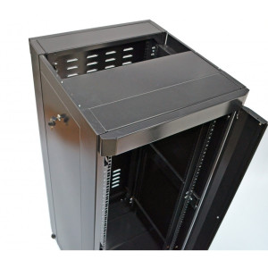 Шафа серверна підлогова CMS UA-MGSE1866MB 19" 18U 610x675x945мм чорна