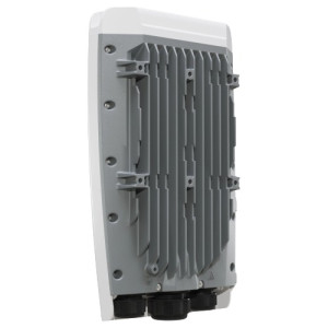 4-портовый управляемый Mikrotik FiberBox Plus (CRS305-1G-4S+OUT)