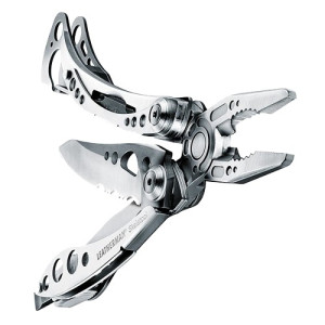 Мультитул Leatherman Skeletool