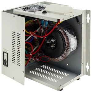 Стабілізатор напруги LogicPower LP-W-5000RD (3000Вт / 7 ступ)