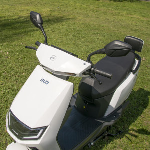 Електроскутер SUN2 Xdao Electric Scooter 1500W 72V25Ah