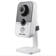 IP відеокамера Hikvision DS-2CD2452F-IW (2.8 мм)