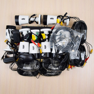 Комплект відеоспостереження ATIS PIR kit 8ext 5MP Комплект відеоспостереження ATIS PIR kit 8ext 5MP
