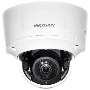 IP видеокамера Hikvision DS-2CD2735FWD-IZS 3Мп с вариофокальным объективом IP видеокамера Hikvision DS-2CD2735FWD-IZS 3Мп с вариофокальным объективом