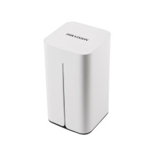 Мережевий відеореєстратор Hikvision DS-7108NI-E1/8P 8-канальний